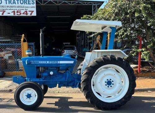 Trator Agrícola 4x4 Ford